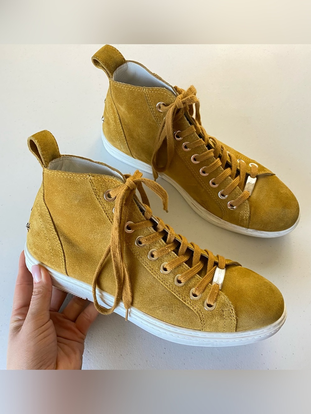 Jimmy Choo Men’s Size 9 Tan Beige Suede Leather Lace-up High Too Sneaker